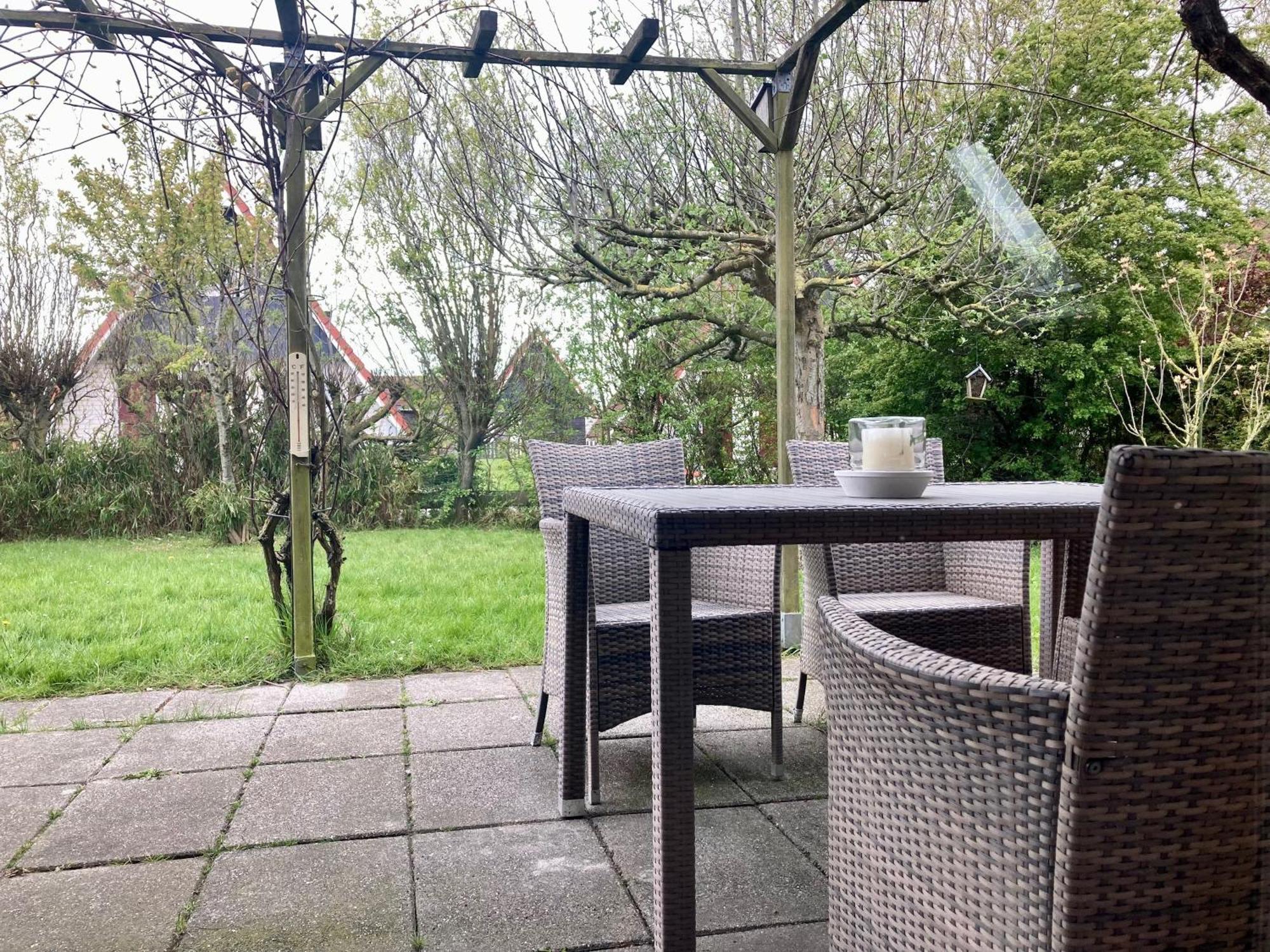 De Druif 6 Pers Holiday Home Close To The National Park Lauwersmeer Anjum Bagian luar foto