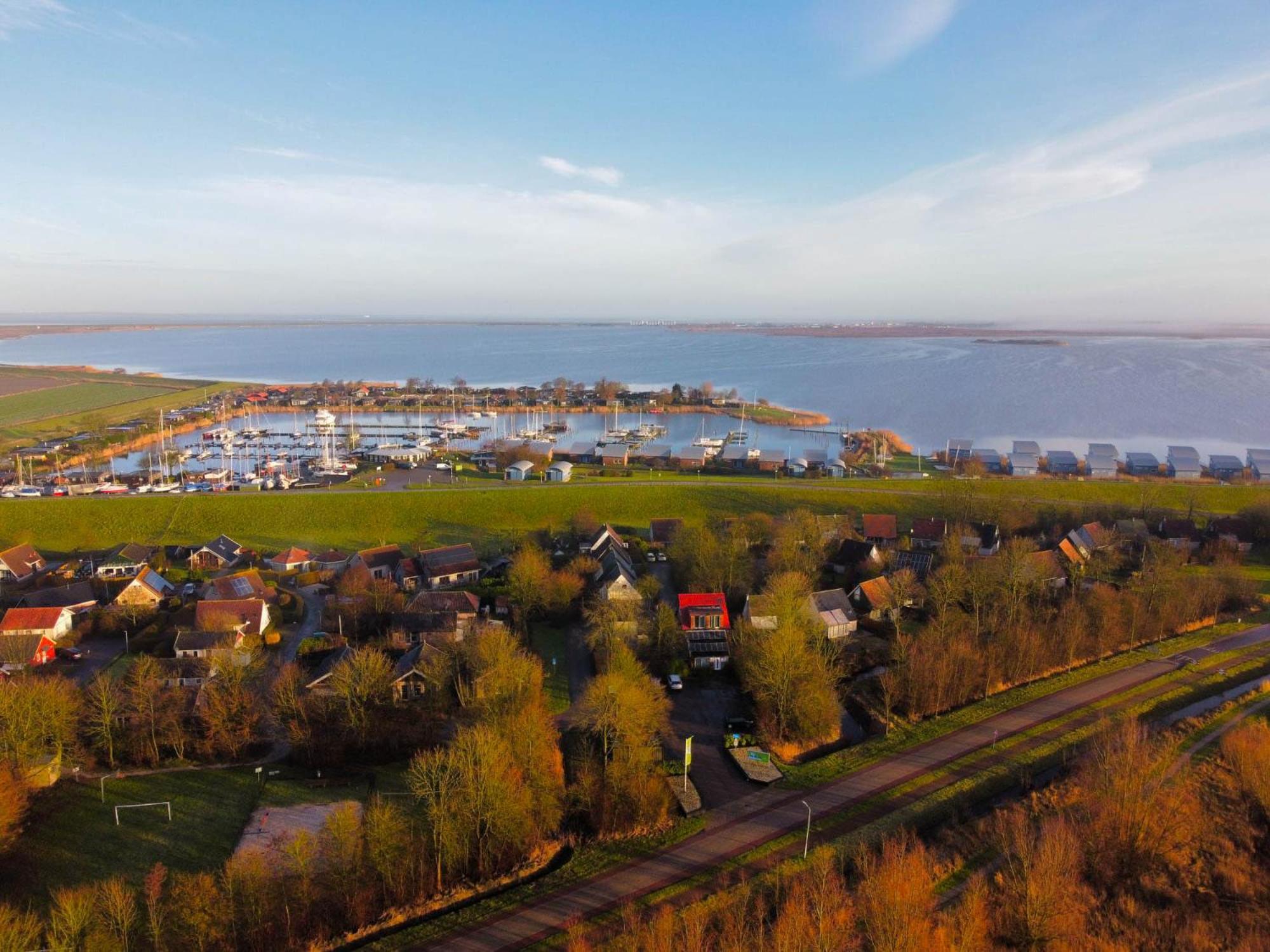 De Druif 6 Pers Holiday Home Close To The National Park Lauwersmeer Anjum Bagian luar foto
